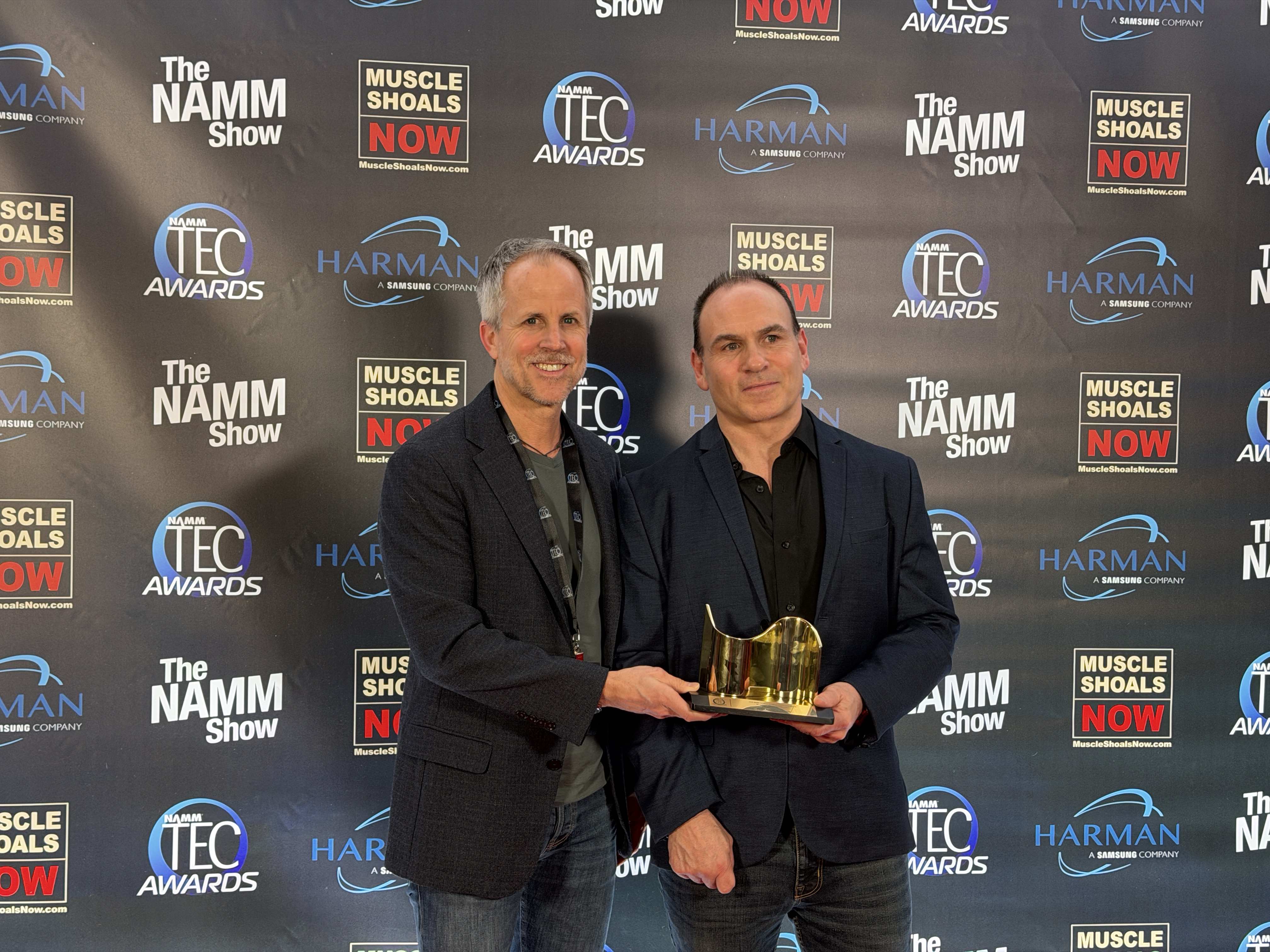 Sennheiser MD 421 Kompakt Awarded 41st Annual NAMM TEC Award for